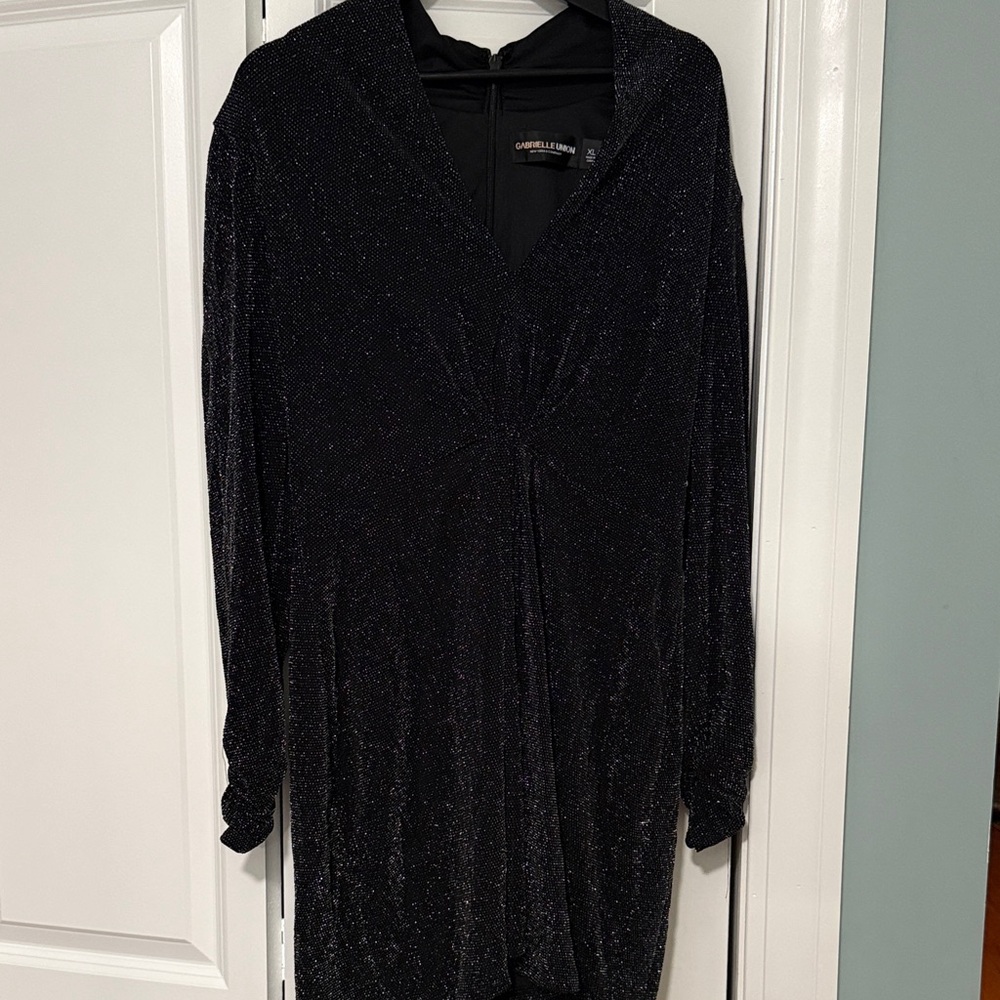Gabriella Rocha Black Sparkle Long Sleeve V-Neck Dress